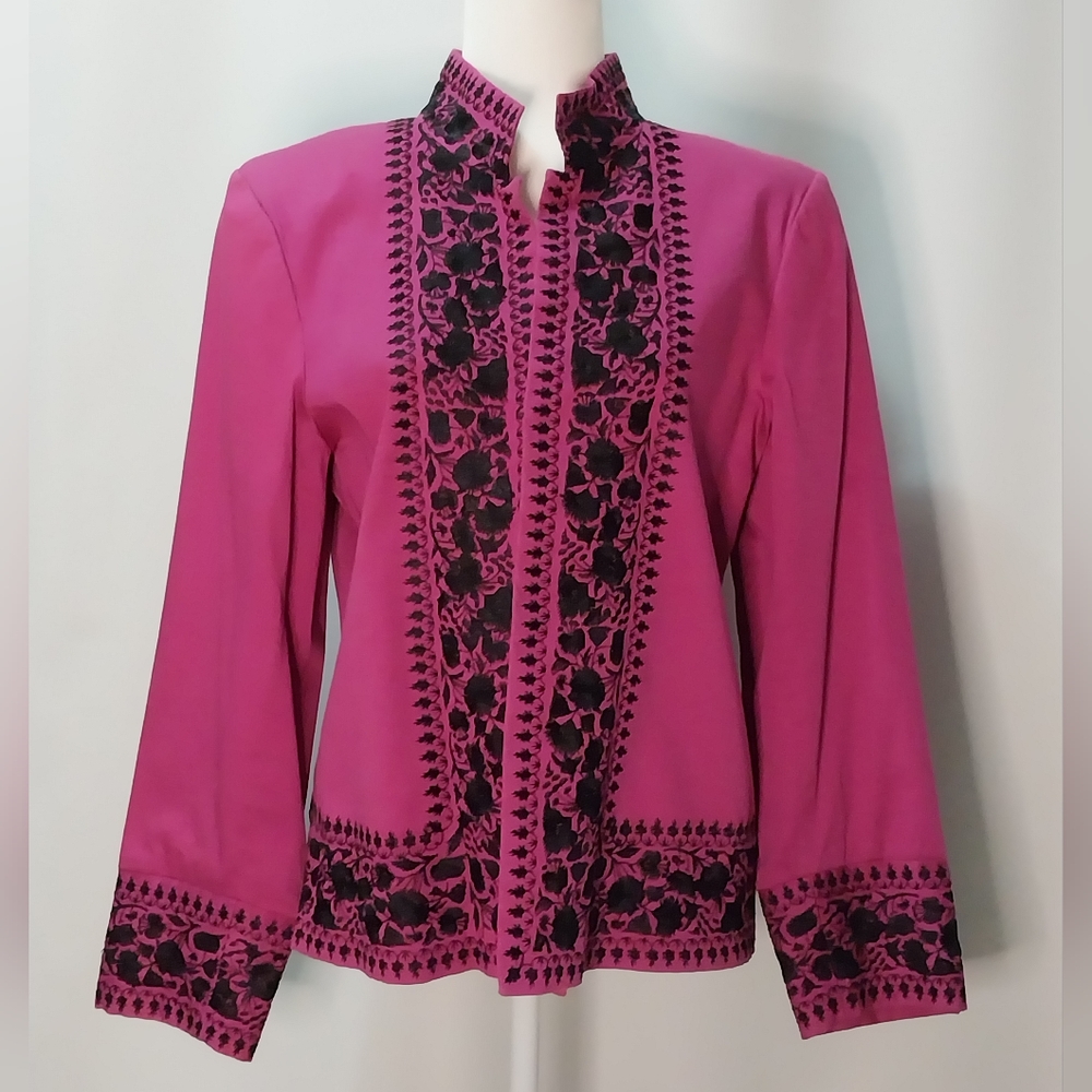 Embroidered blazer jacket